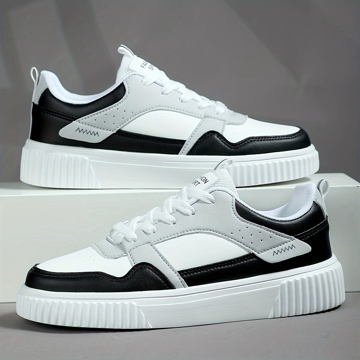 Men's Trendy Sneakers with Platform and Modern Design for Everyday and Leisure Use