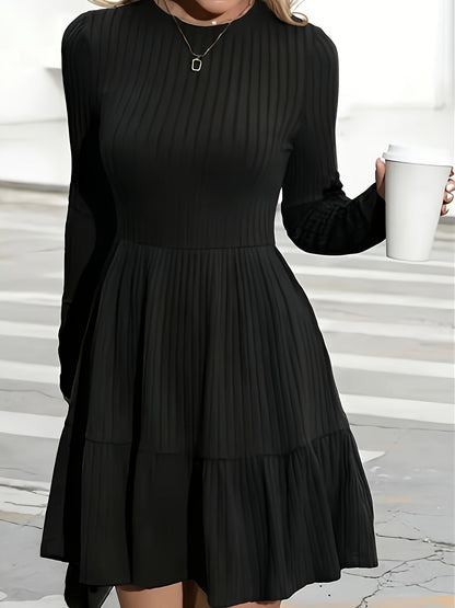 Schwarzes Rippstrick Kleid Damen Langarm Kurz Geraffter Saum