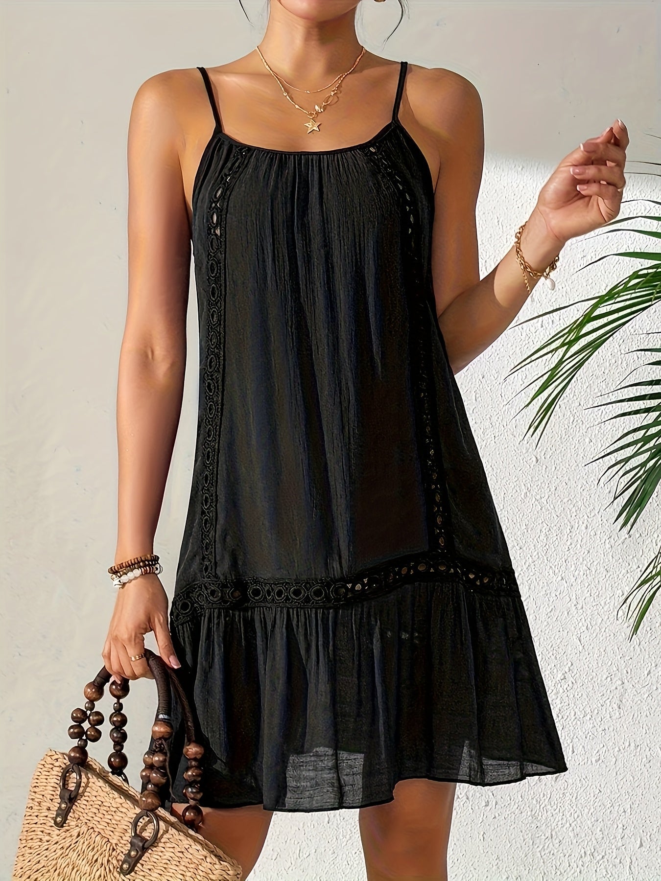 Damen Sommer Strandkleid mit Trägern und Spitzen-Details – Lässiger Freizeit Look