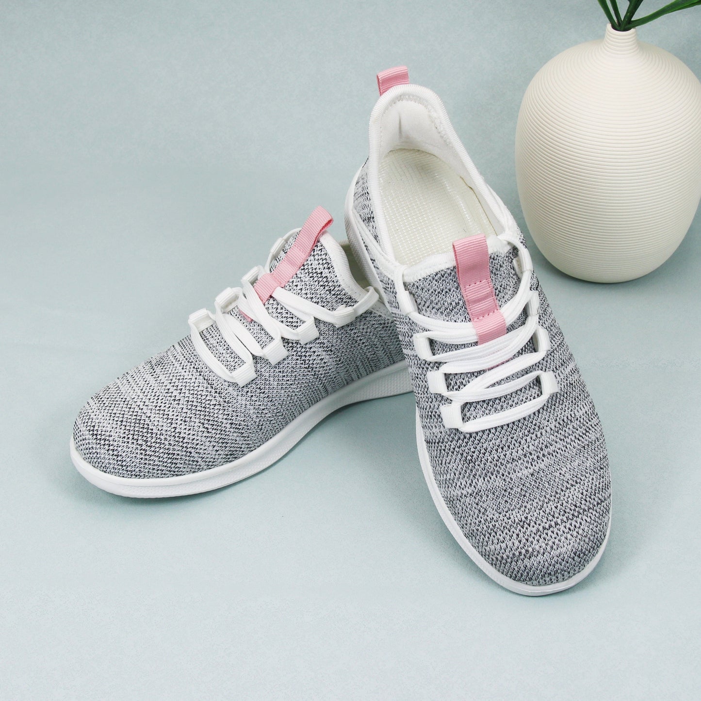 Women's Casual Sneakers – Comfortable Slip-On Style for Everyday & Sports