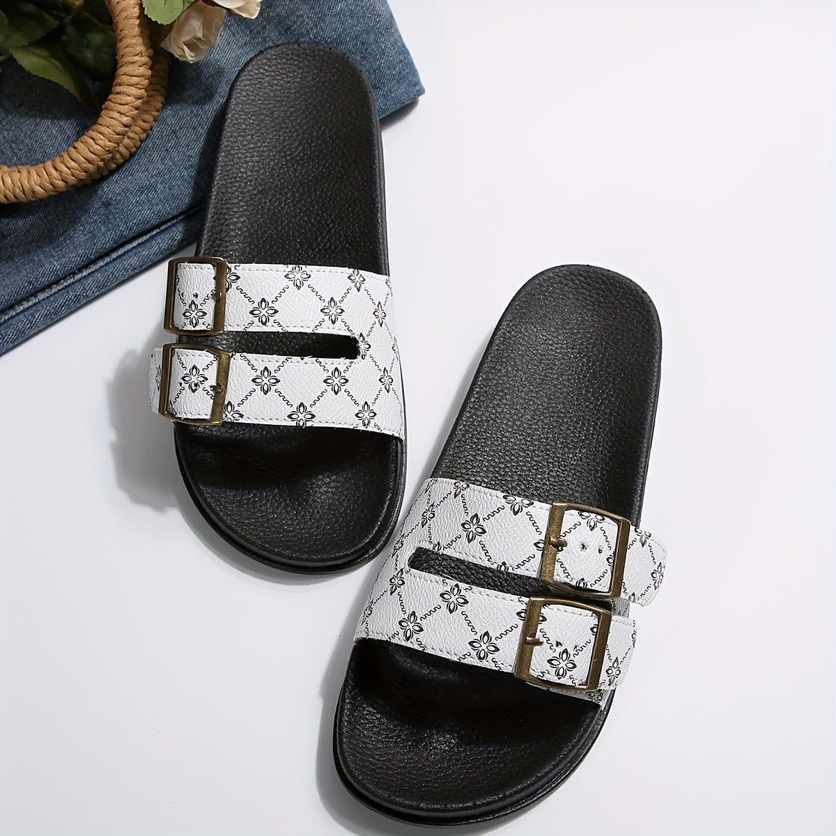 Women's Comfort Slides with Double Straps and Buckles – Fashionable Casual Sandals for Everyday and Vacation