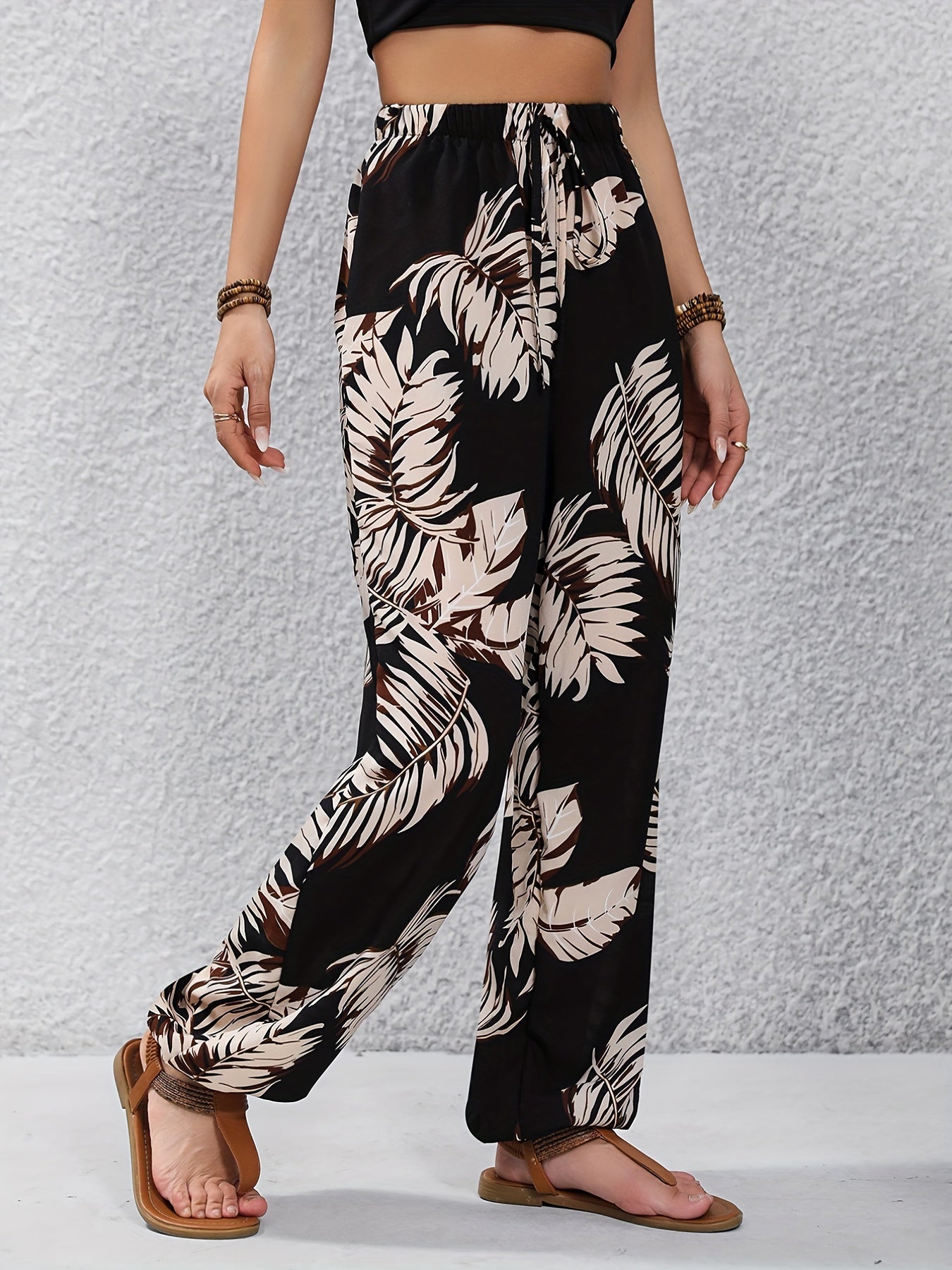 Women's Jogging Pants in Tropical Vacation Style with Plant Pattern – Perfect for Spring and Summer