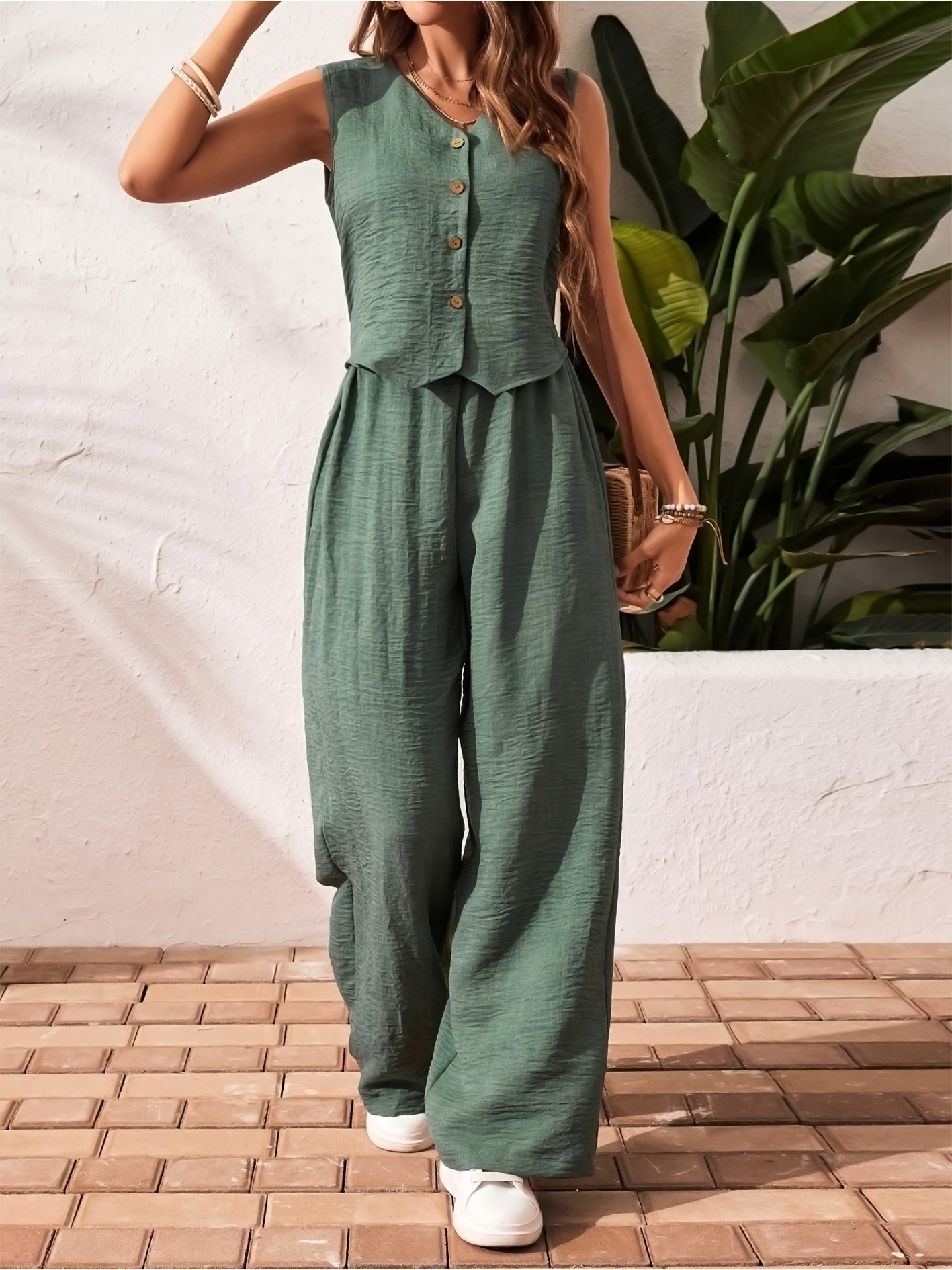 Women's Two-Piece Set – Elegant Sleeveless Vest and Pants Outfit for Leisure and Summer