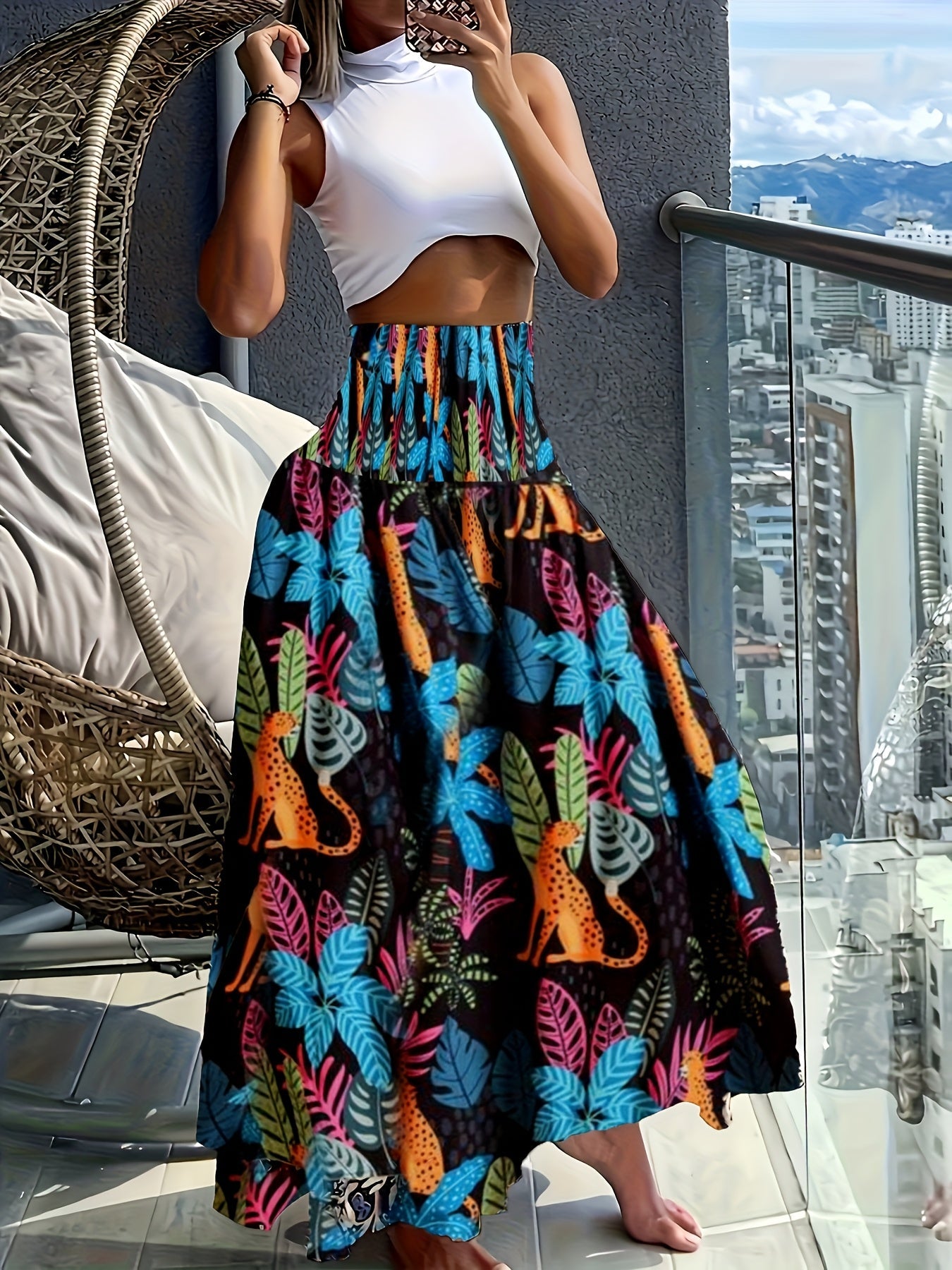 Women's maxi skirt with tropical floral pattern – Elegant summer skirt for leisure and vacation