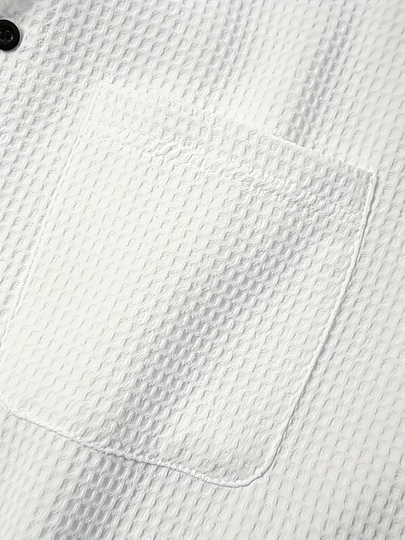 Herren Kurzarm Freizeithemd im Resort-Stil mit Waffelstruktur und Brusttasche – Modern für Sommer & Urlaub