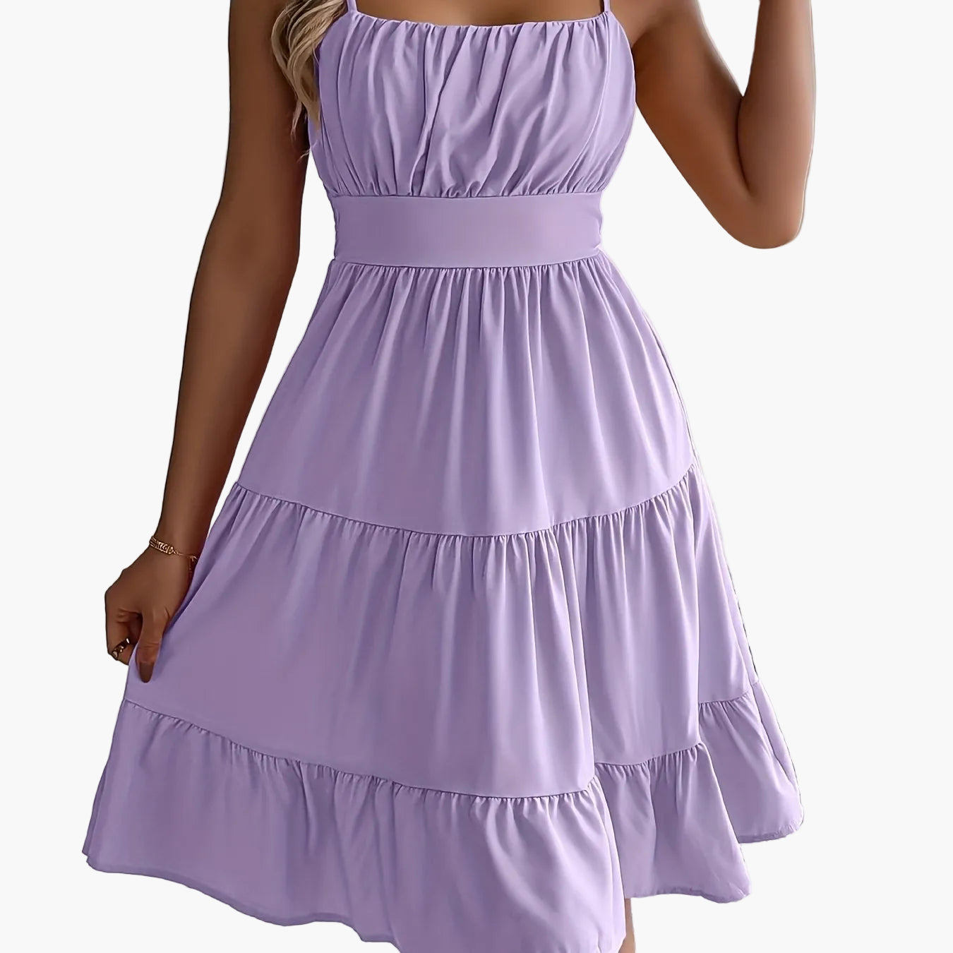Women's summer dress with spaghetti straps and ruffles – Perfect for vacation and leisure