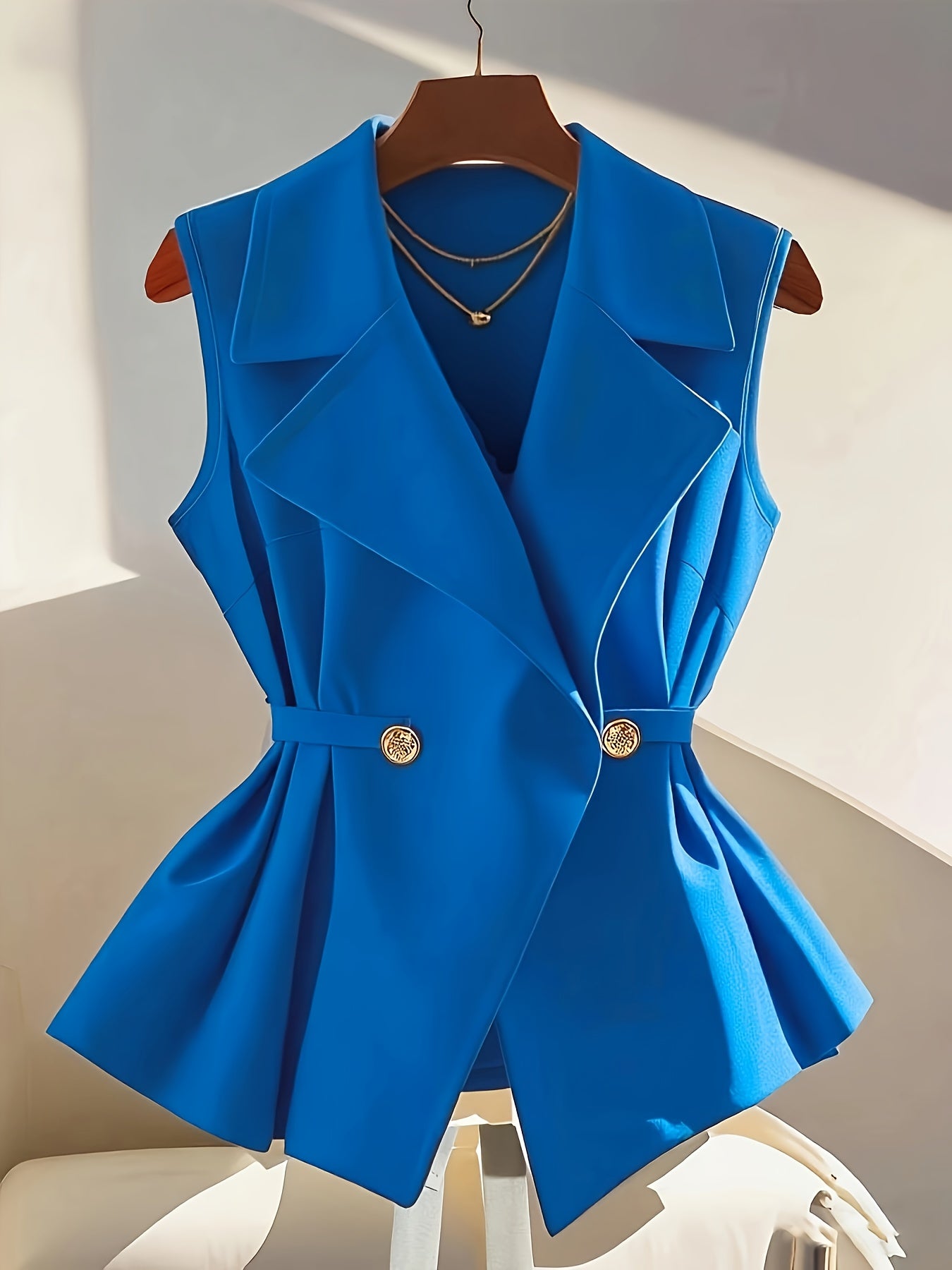 Women's vest with lapel collar and waist belt – Elegant business and casual look