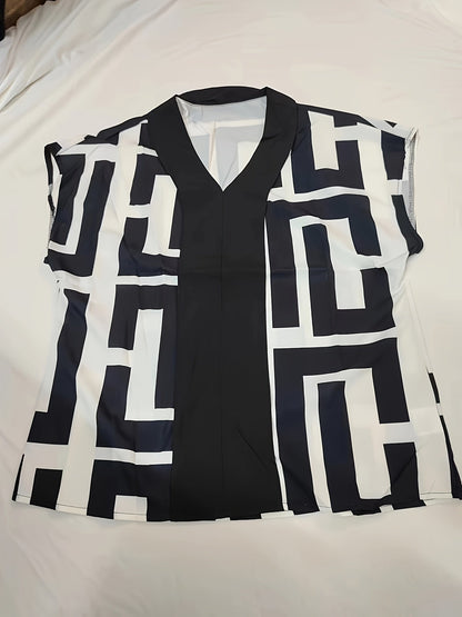 Women's blouse with graphic pattern and V-neck – Elegant style for office and leisure