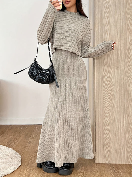 Ribbed knit set for women – two-piece outfit with a cropped sweater and long skirt in gray