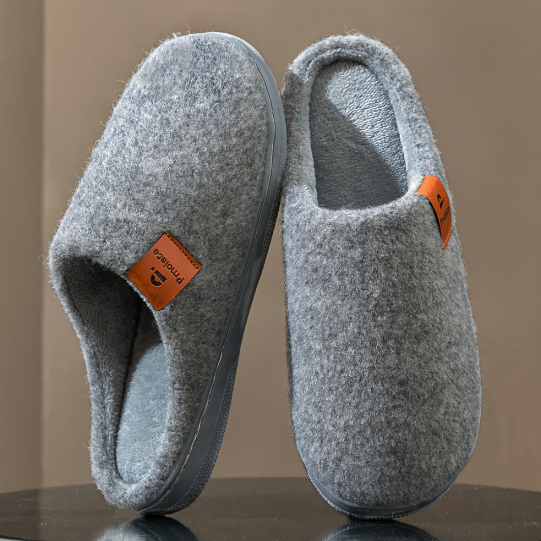 Unisex Warm Plush-Lined Slippers with Non-Slip Soles – Various Colors