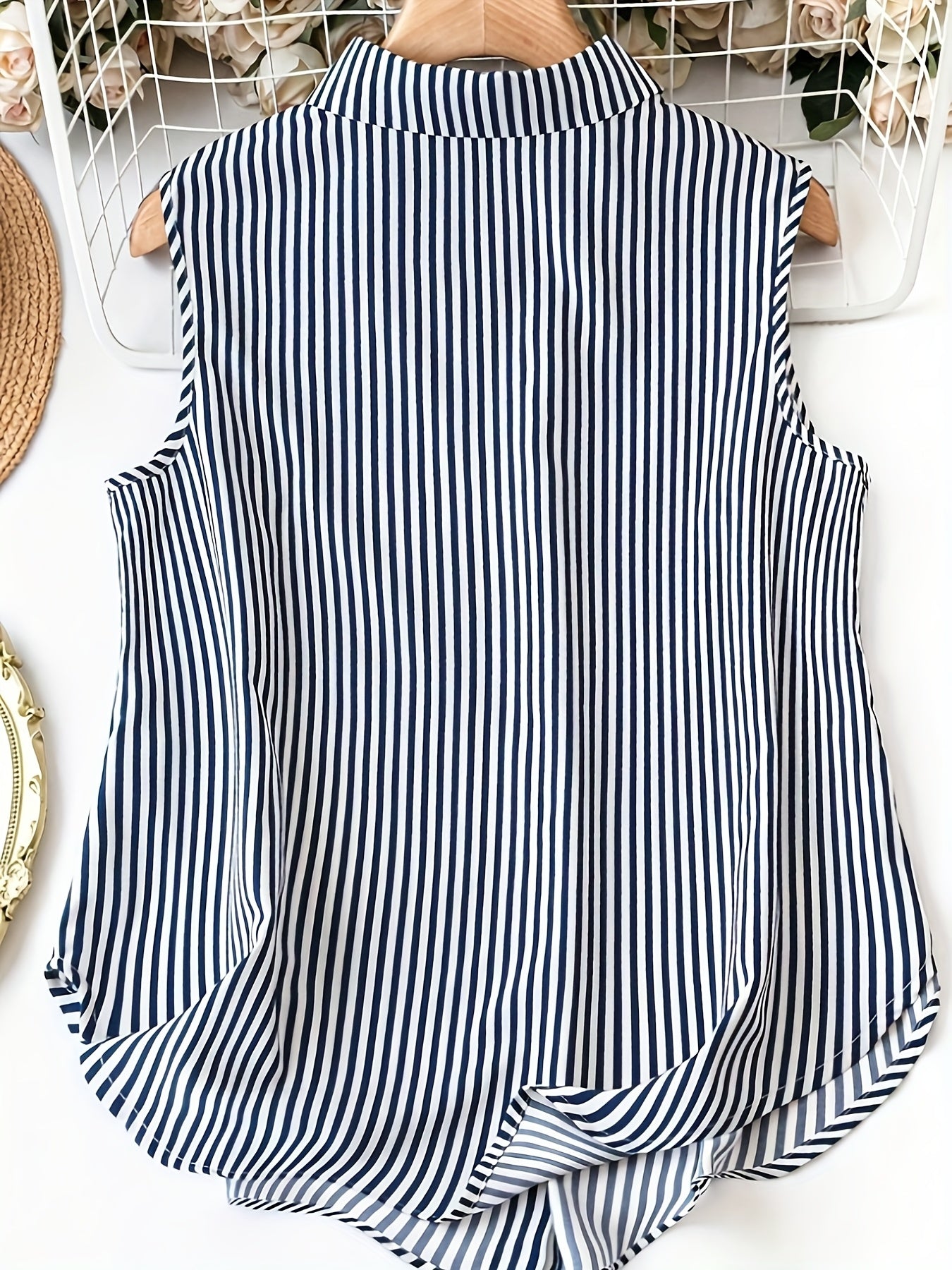 Damen ärmellose gestreifte Bluse im eleganten Polo-Stil für Büro und Freizeit