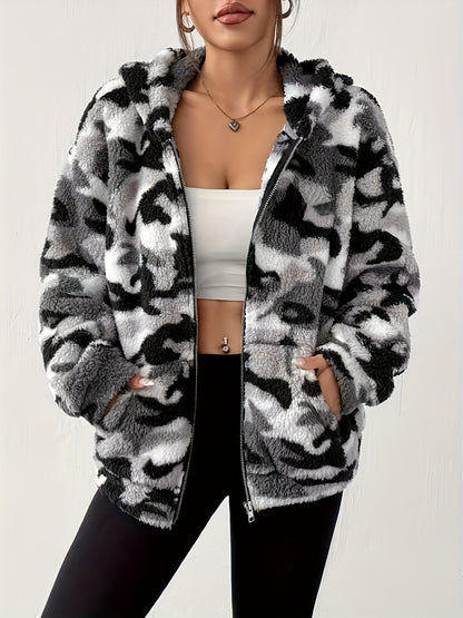 Teddy fleece hooded jacket with camouflage pattern and zipper