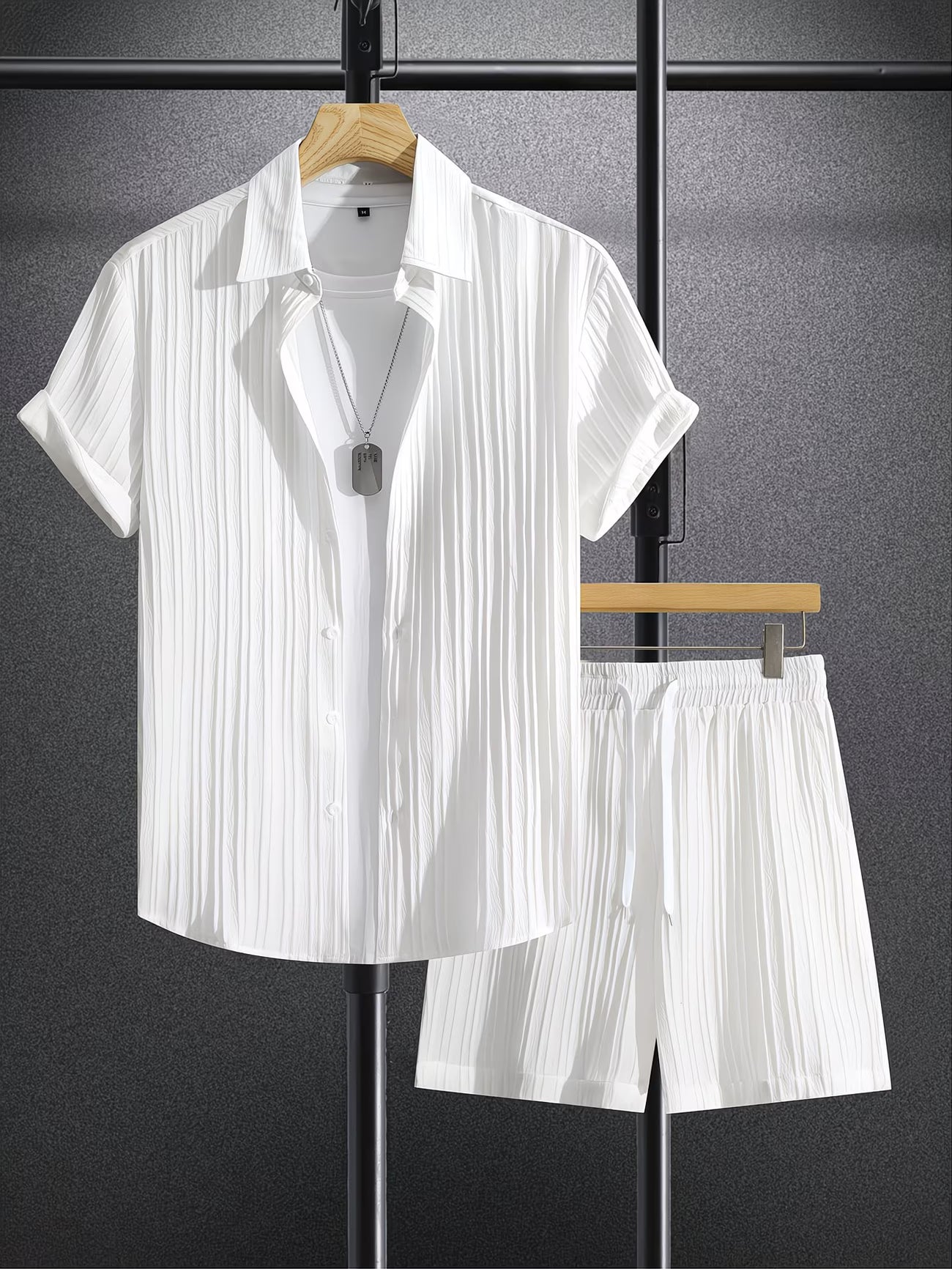 Men's Casual Set – Short-Sleeve Shirt and Shorts, Modern Summer Outfit, Sporty Look