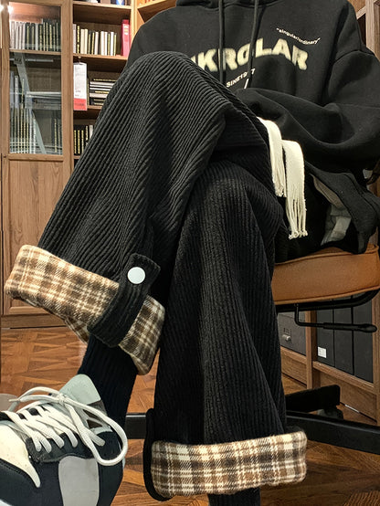 Corduroy trousers with a checked cuff – Wide fit, unisex
