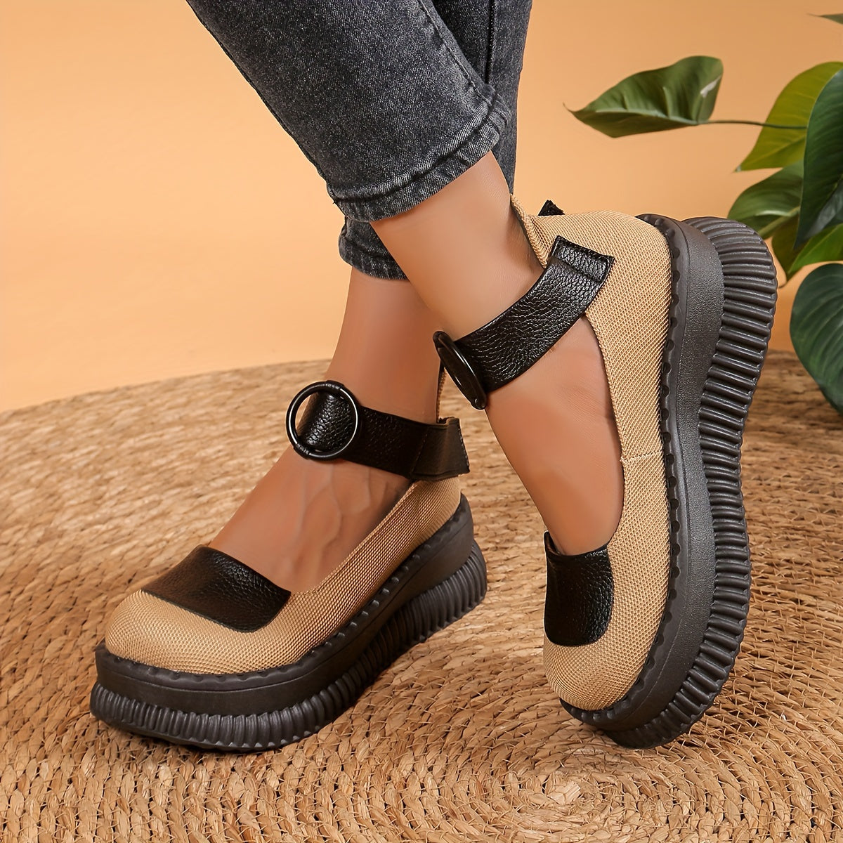 Women's Vintage Mary Jane Low Shoes with Round Toes and Straps – Comfortable Casual Shoes for Everyday and Office Use