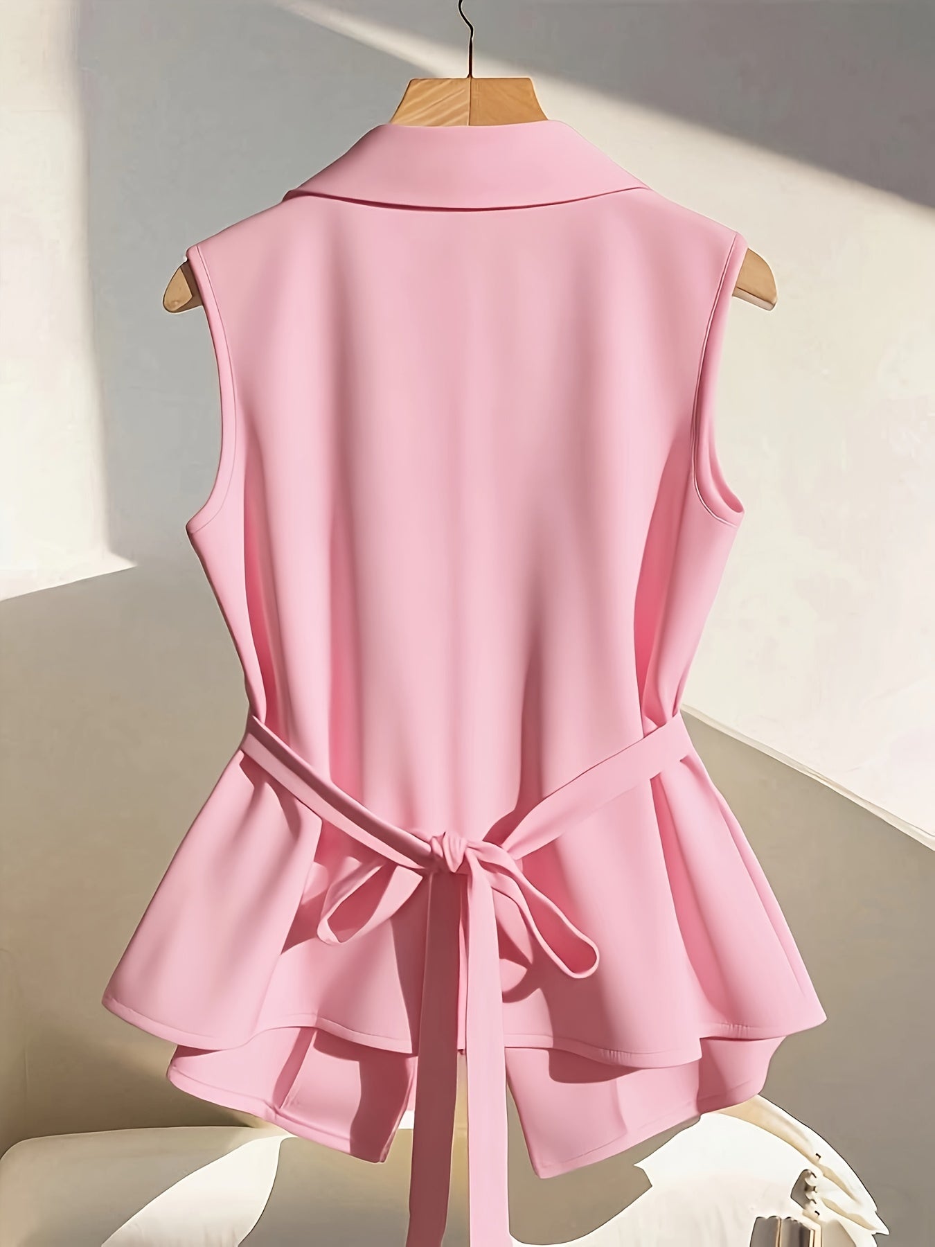 Women's vest with lapel collar and waist belt – Elegant business and casual look