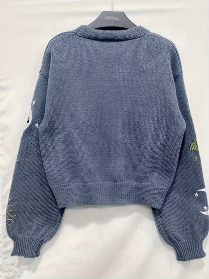 Cardigan Strickjacke mit Sonnen-, Mond- & Mottenstickerei