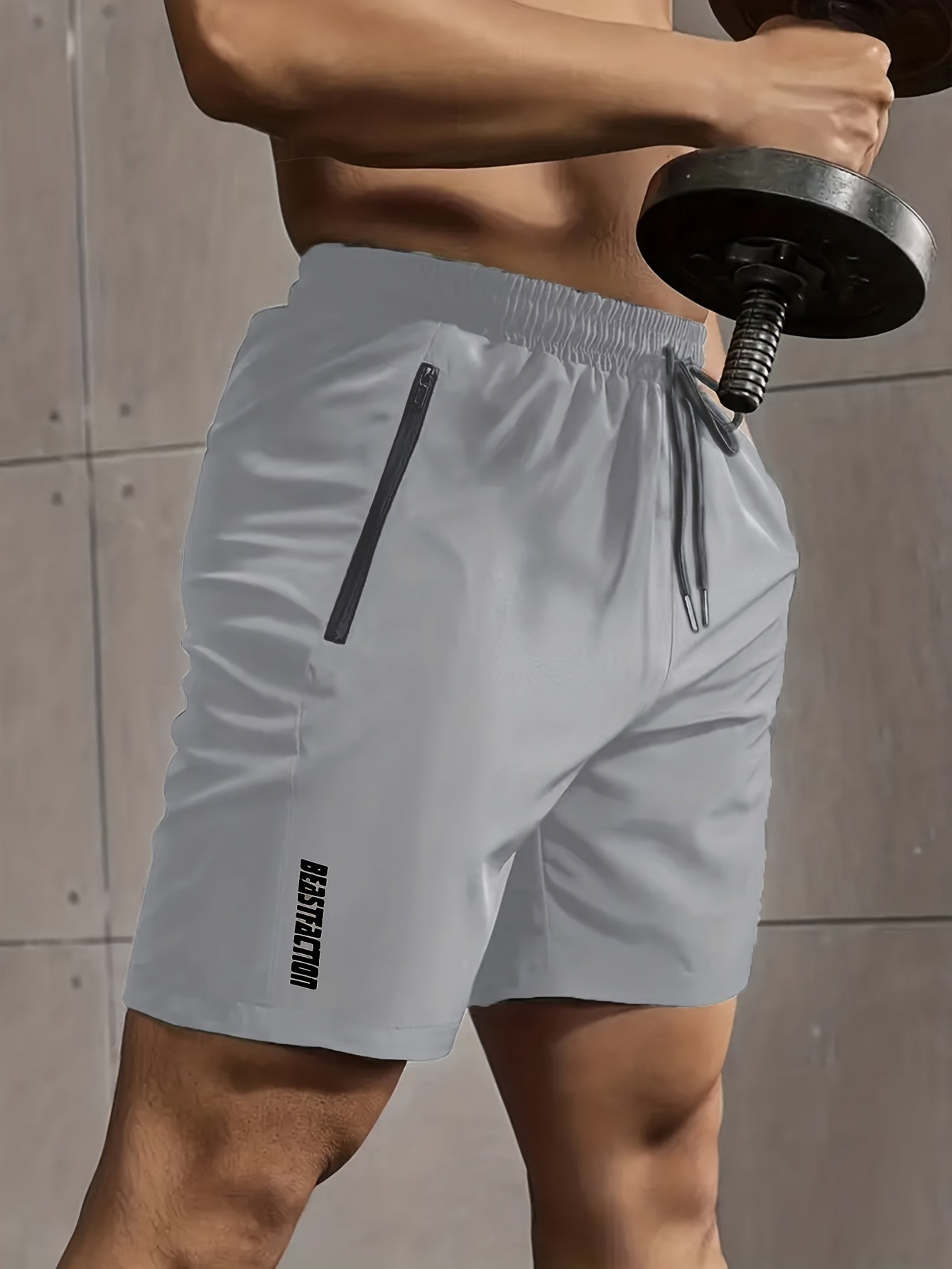 Men's Sports and Fitness Shorts with Zipper Pocket – Ideal for Training & Leisure