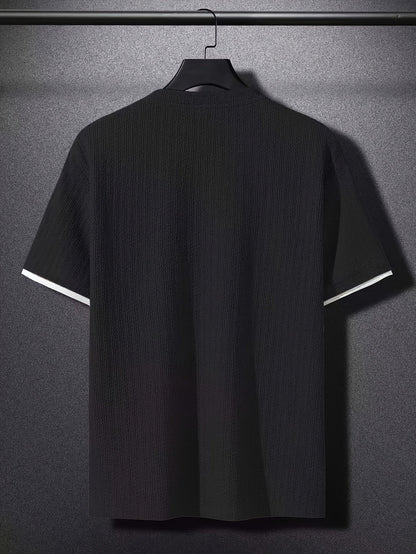 Men's Modern Casual Short-Sleeve T-Shirt with Texture and Layered Look