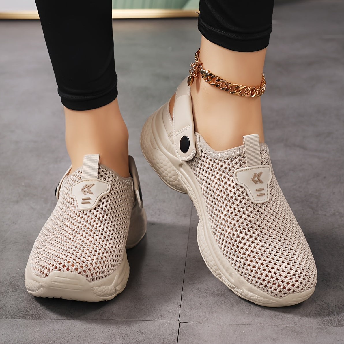 Women's Slip-On Sport Clogs Comfortable Breathable Casual Shoes