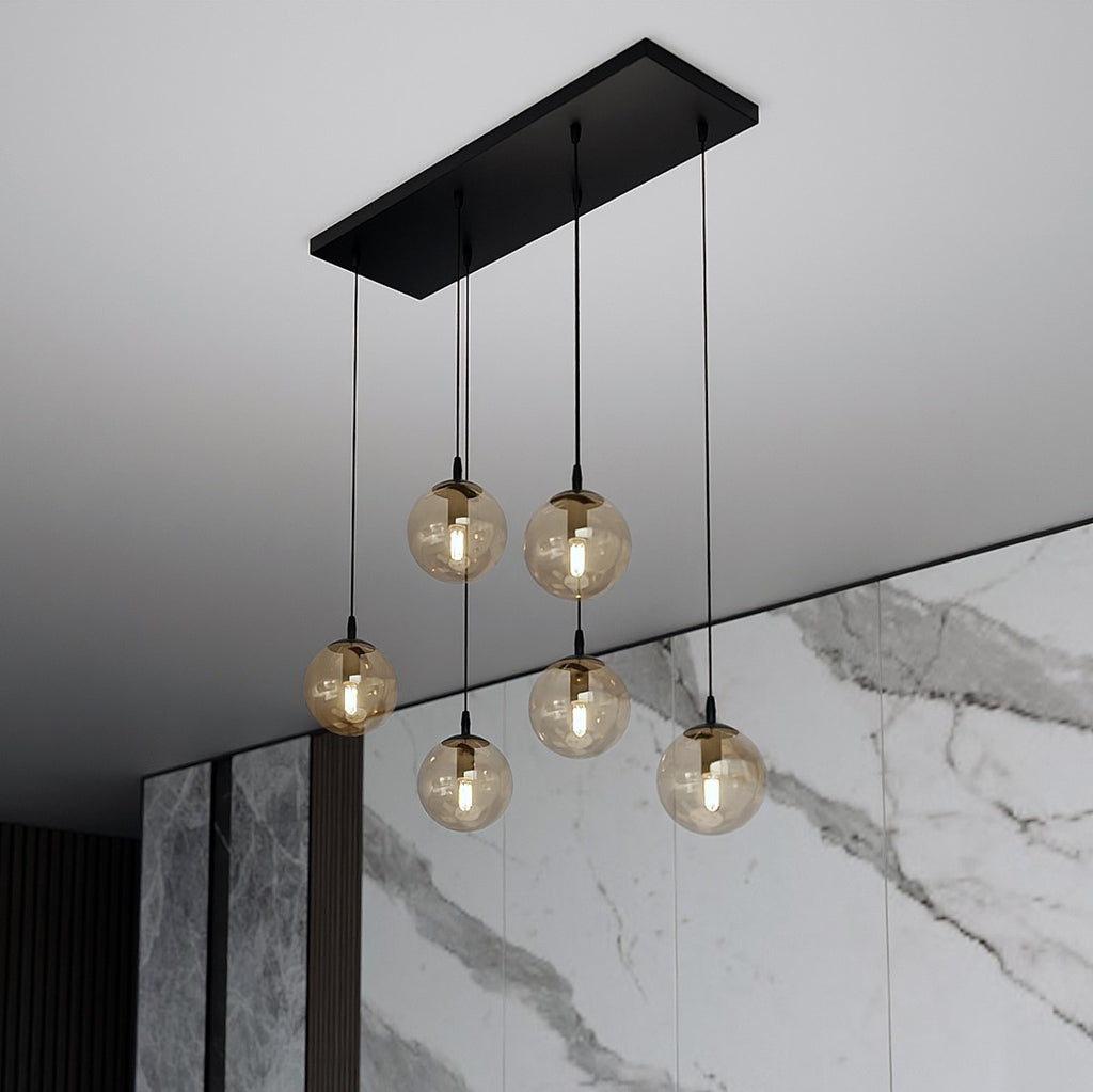 Hanglamp 6 lichts gepoedercoat staal en glas, Cosmo modern, zwart met amberkleurige kappen, 65 x 120 cm