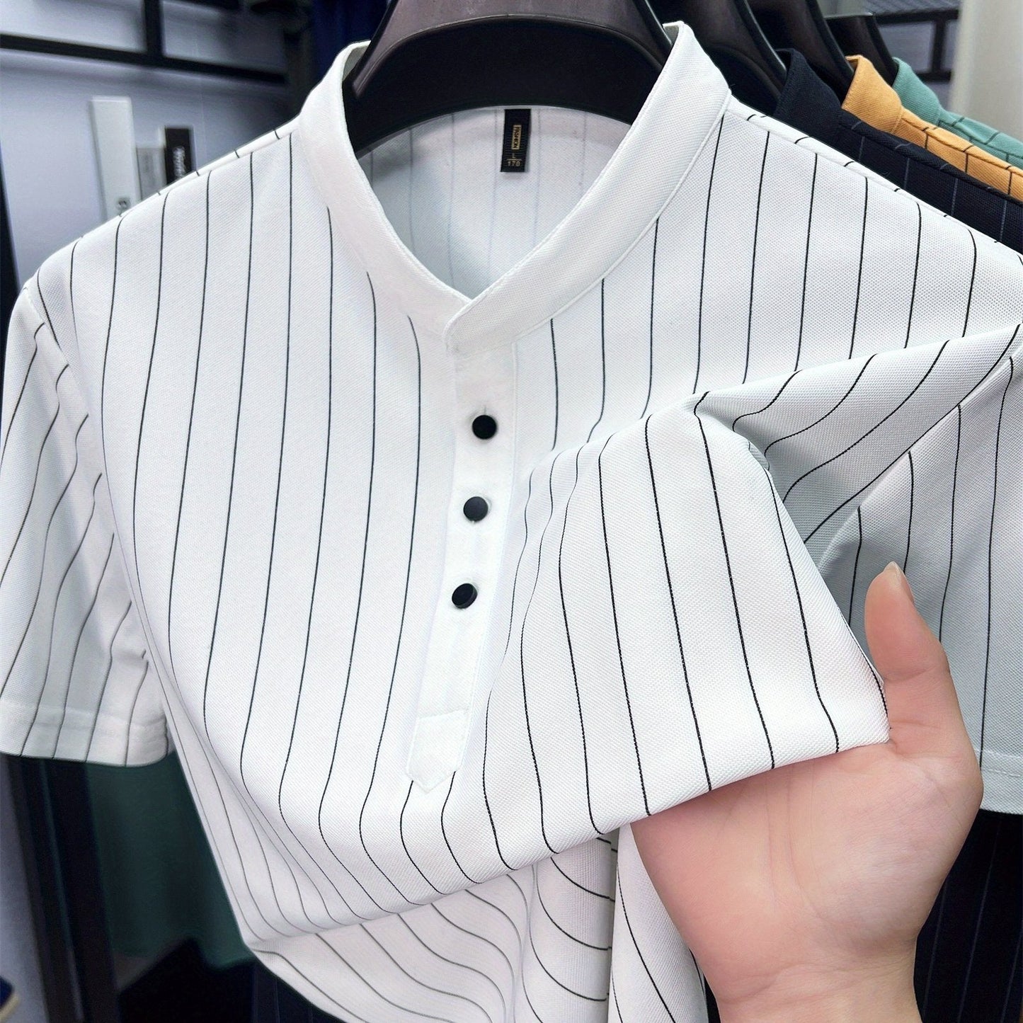 Men's Short-Sleeve Shirt with Stand-Up Collar and Pinstripes – Modern Casual and Business Design