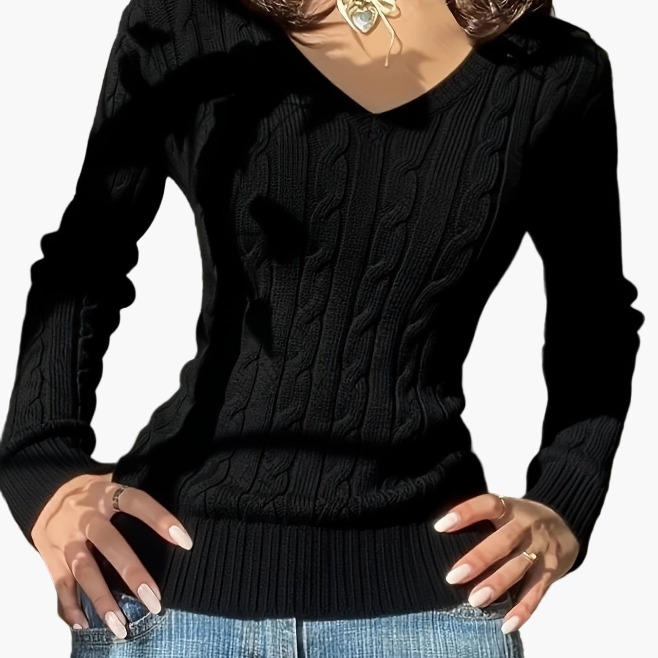 Women's knitted sweater with cable pattern and V-neck – fashionable casual sweater for everyday and office use