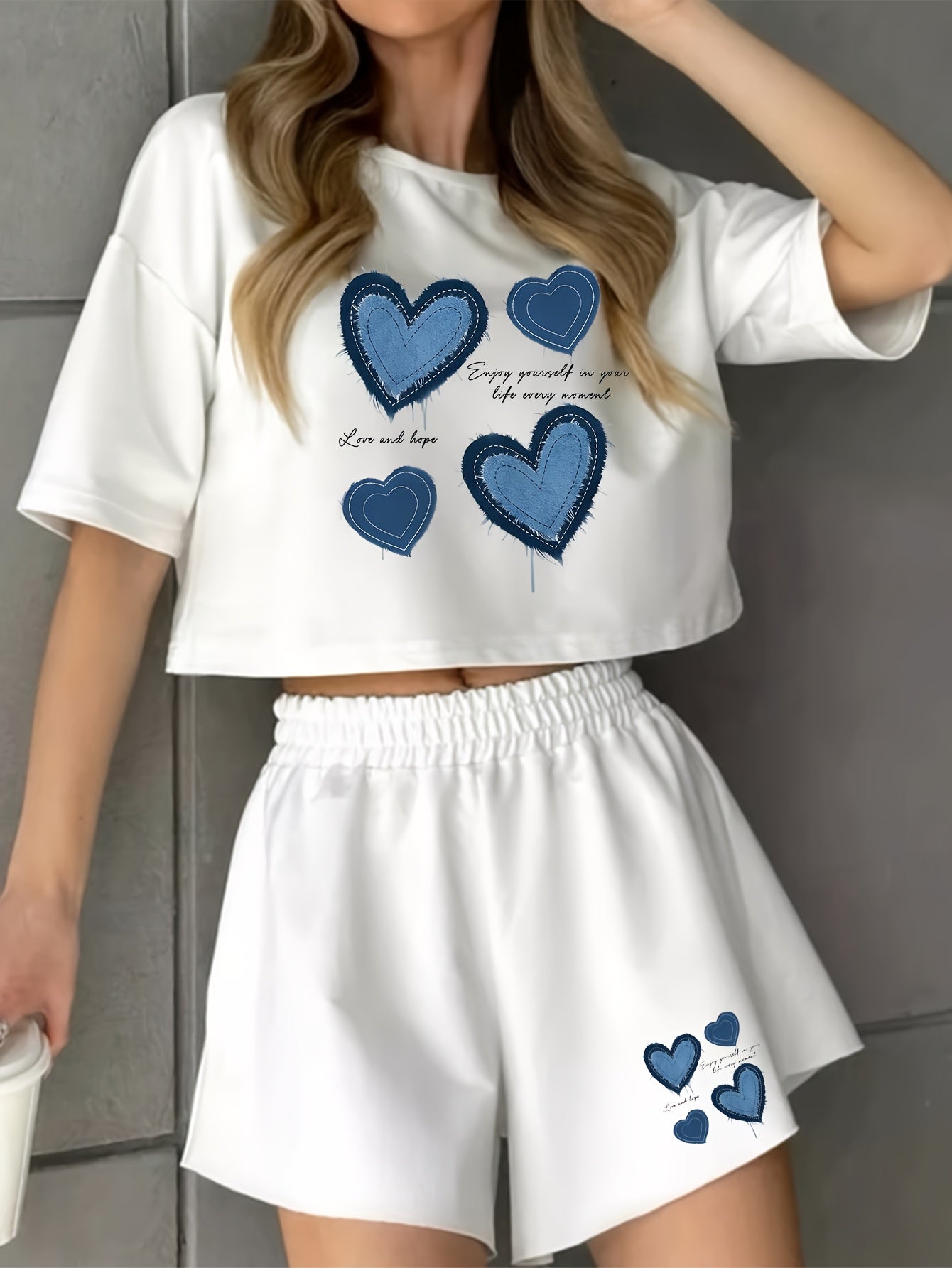 Damen Pyjama-Set mit Herz-Print – Lockeres Freizeit-Outfit für Zuhause und Schlaf