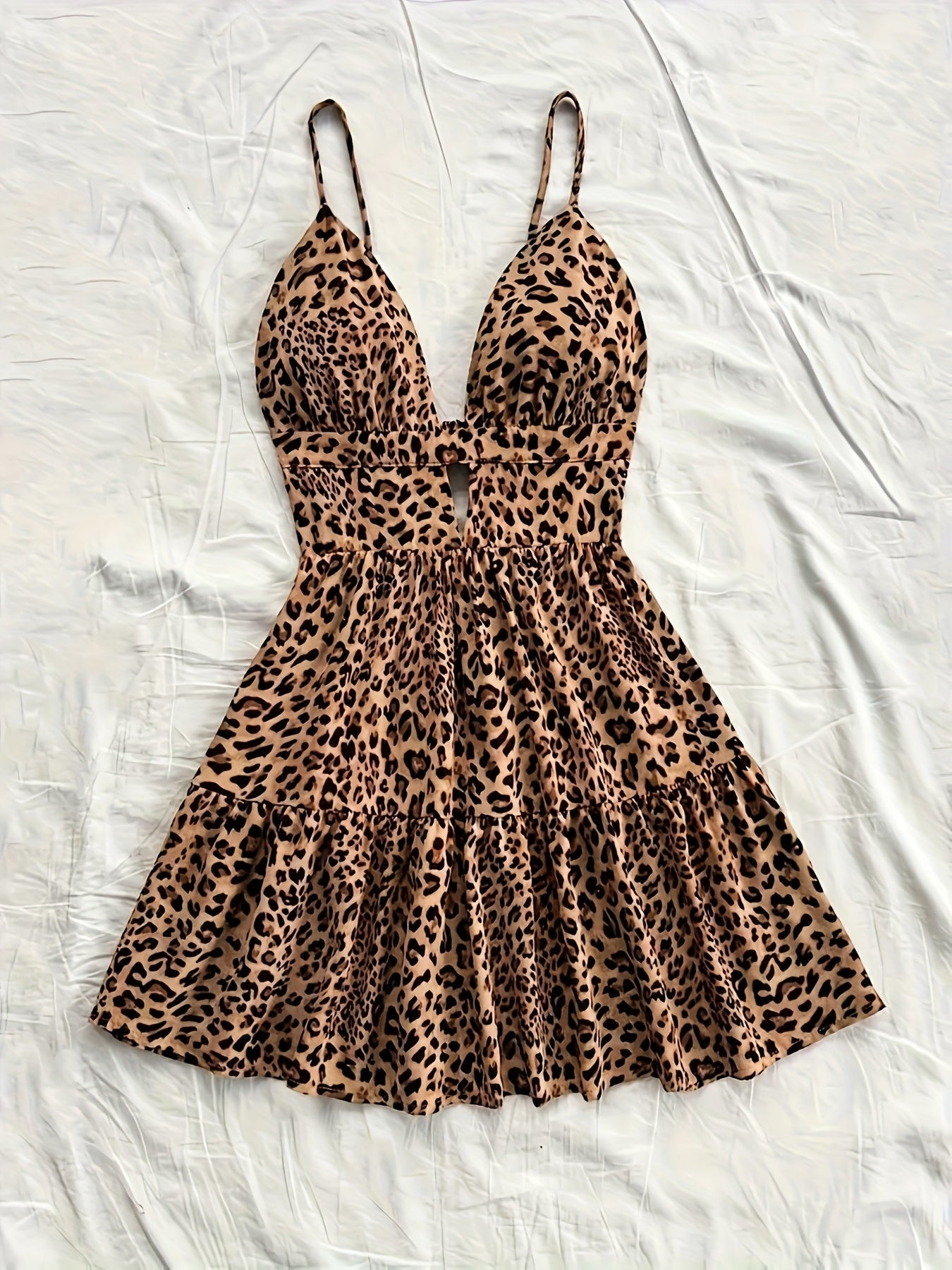 Damen Sommer Mini Kleid Leopardenmuster – Ärmellos, Cut-Out, Freizeit & Strand