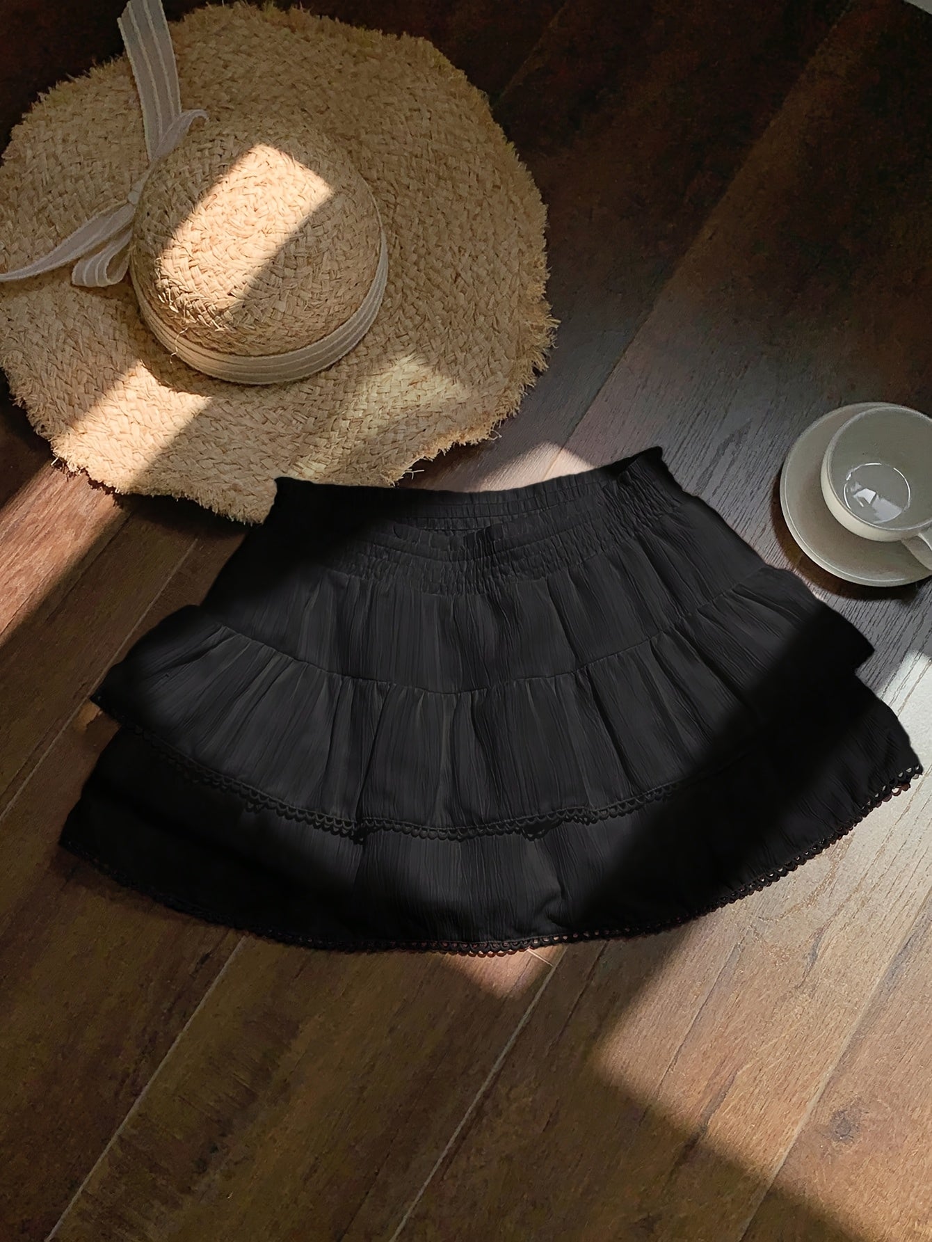 Women's summer mini skirt with ruffles and elastic waistband – Playful boho style for leisure and vacation