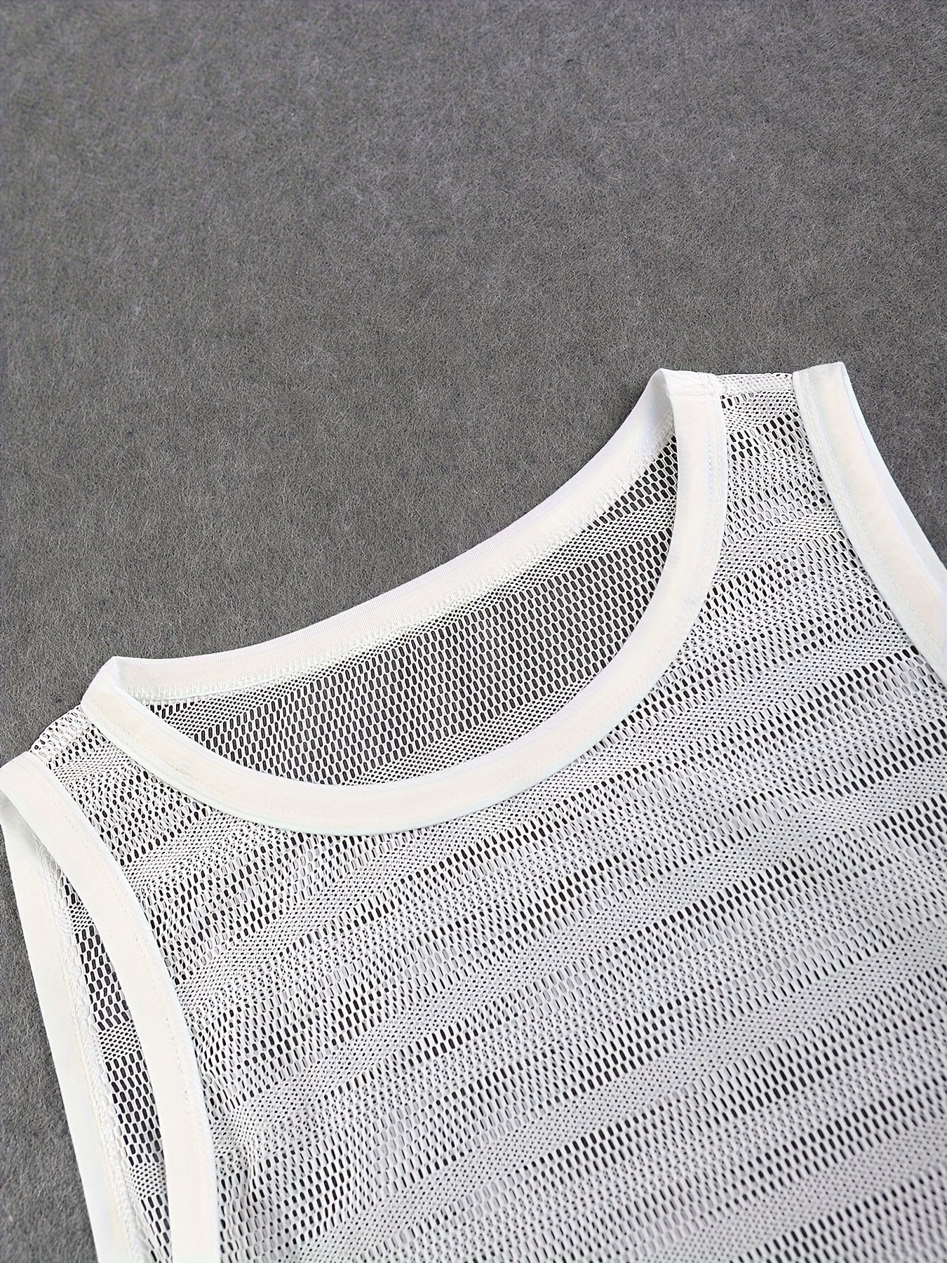 Men's Sports Set – Breathable Mesh Tank Top and Shorts for Fitness, Training & Leisure