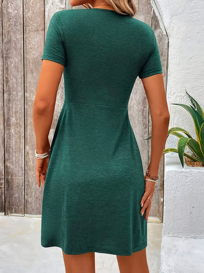 Women's summer dress with twist detail and V-neck – elegant casual style