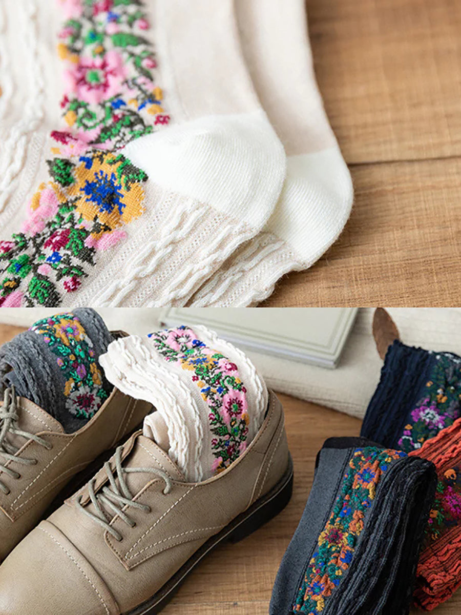 Women's Vintage Socks with Floral Embroidery – Elegant Jacquard Socks in Retro Style, Pack of 5