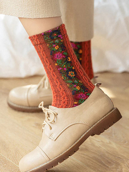 Women's Vintage Socks with Floral Embroidery – Elegant Jacquard Socks in Retro Style, Pack of 5