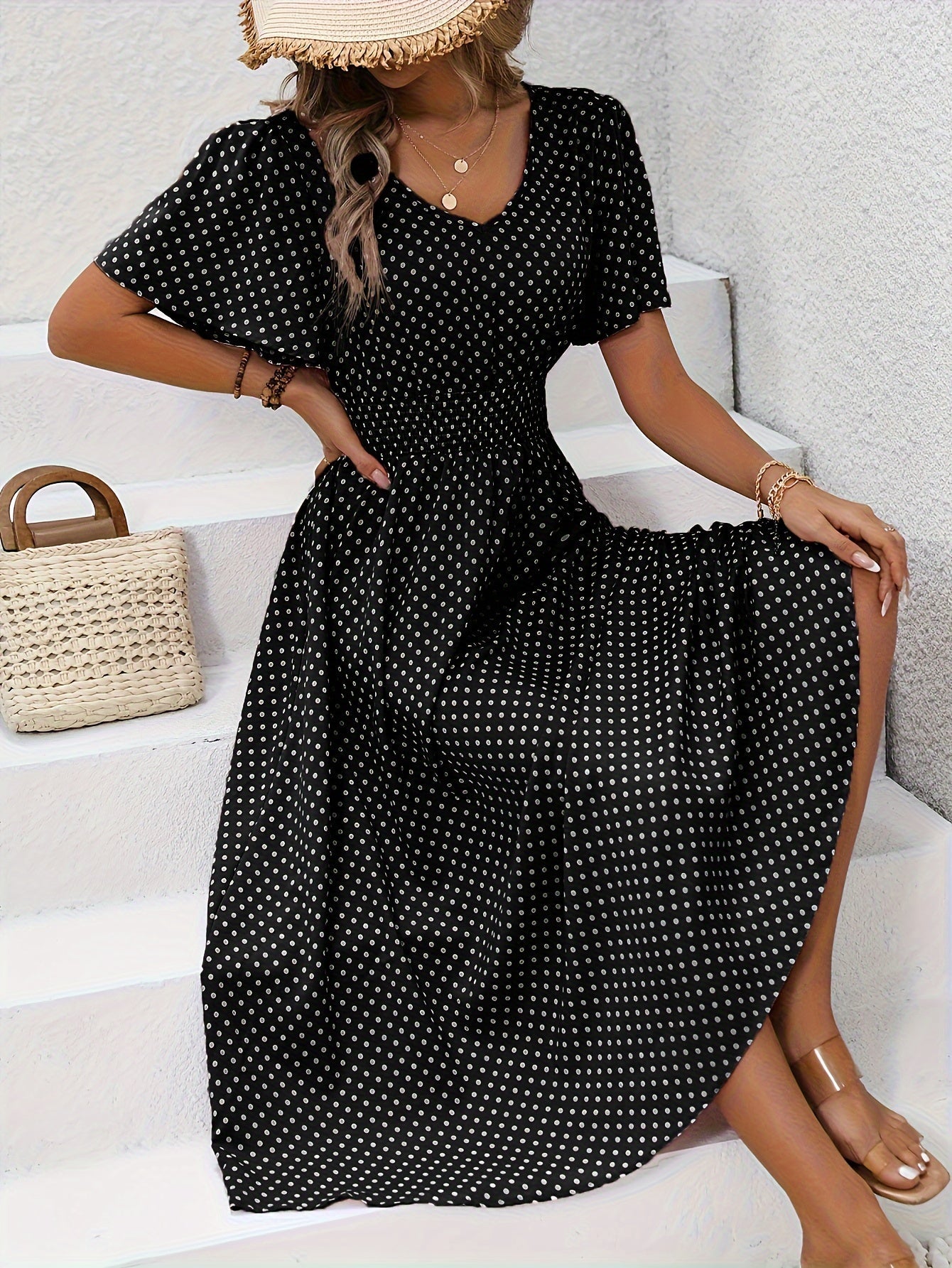Women's Summer Polka Dot Maxi Dress with Short Sleeves and V-Neck – Casual & Vacation