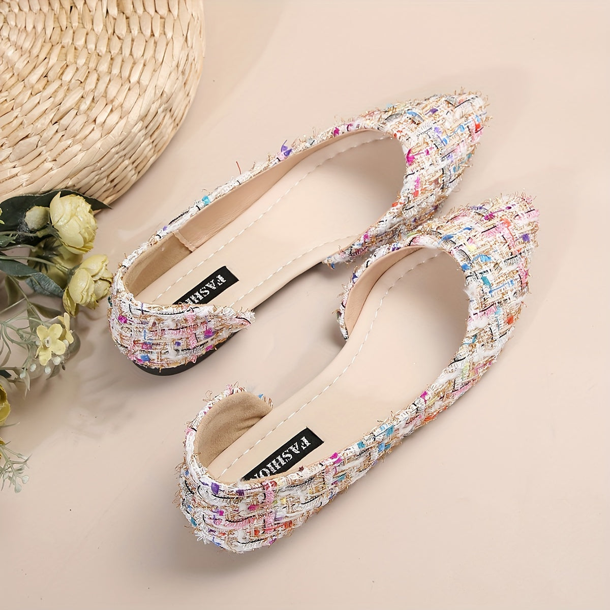 Women's Elegant Pointed Toe Ballet Flats for Everyday and Office Use