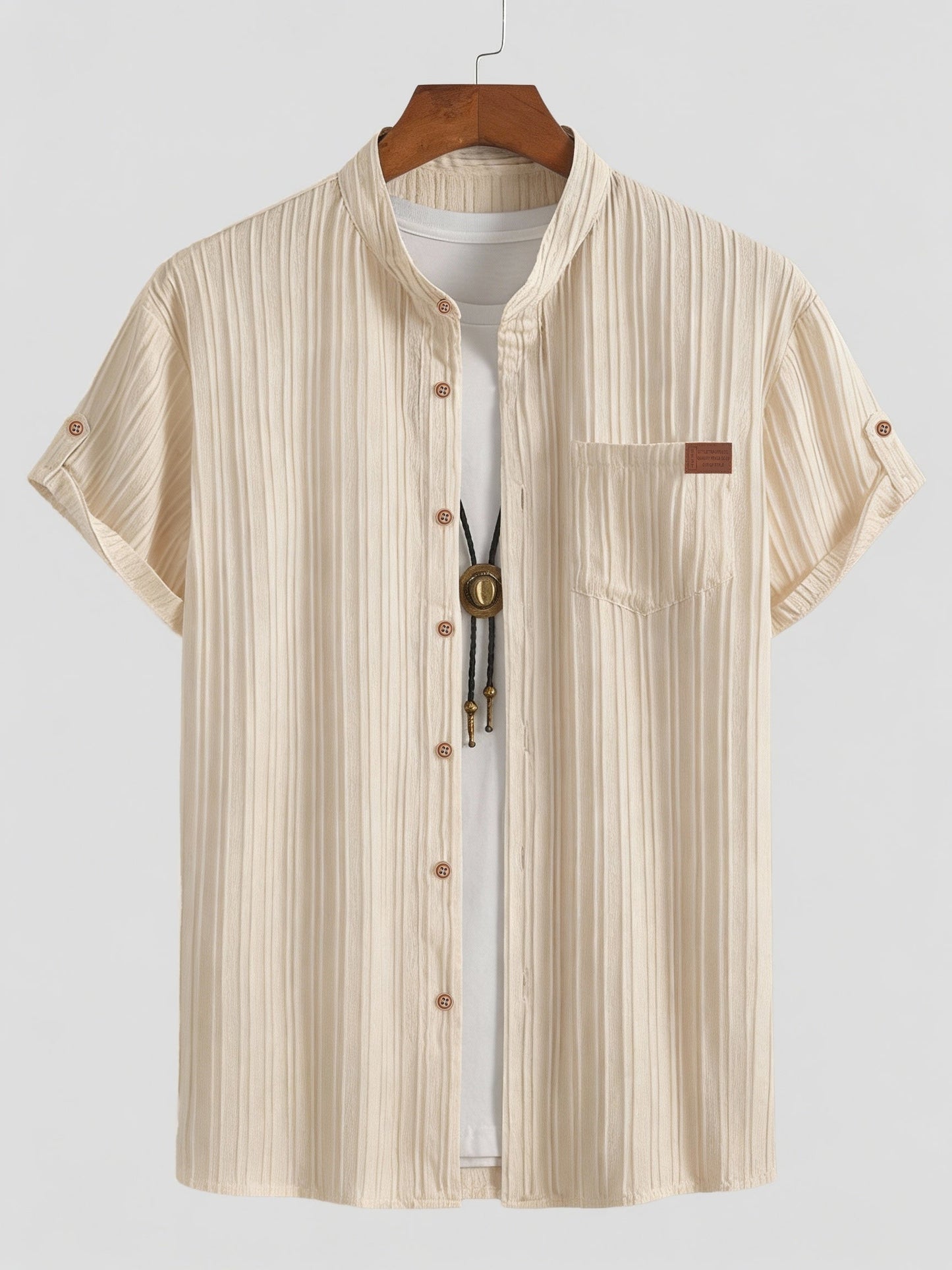 Men's short-sleeve shirt with pleated texture and stand-up collar – modern casual shirt for summer & vacation