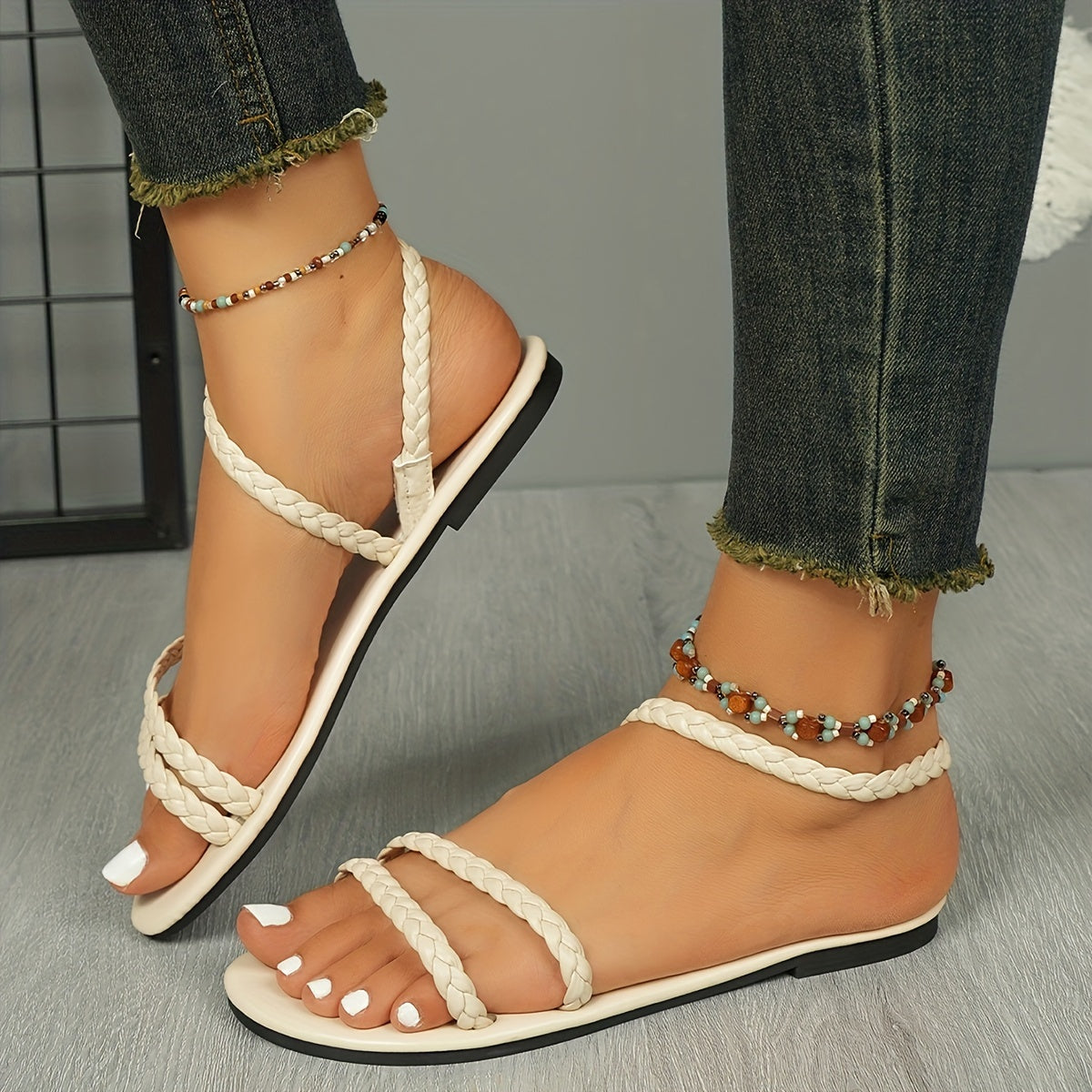 Women's Summer Sandals with Braided Straps – Flat, Open Toe Sandals for Leisure and Vacation