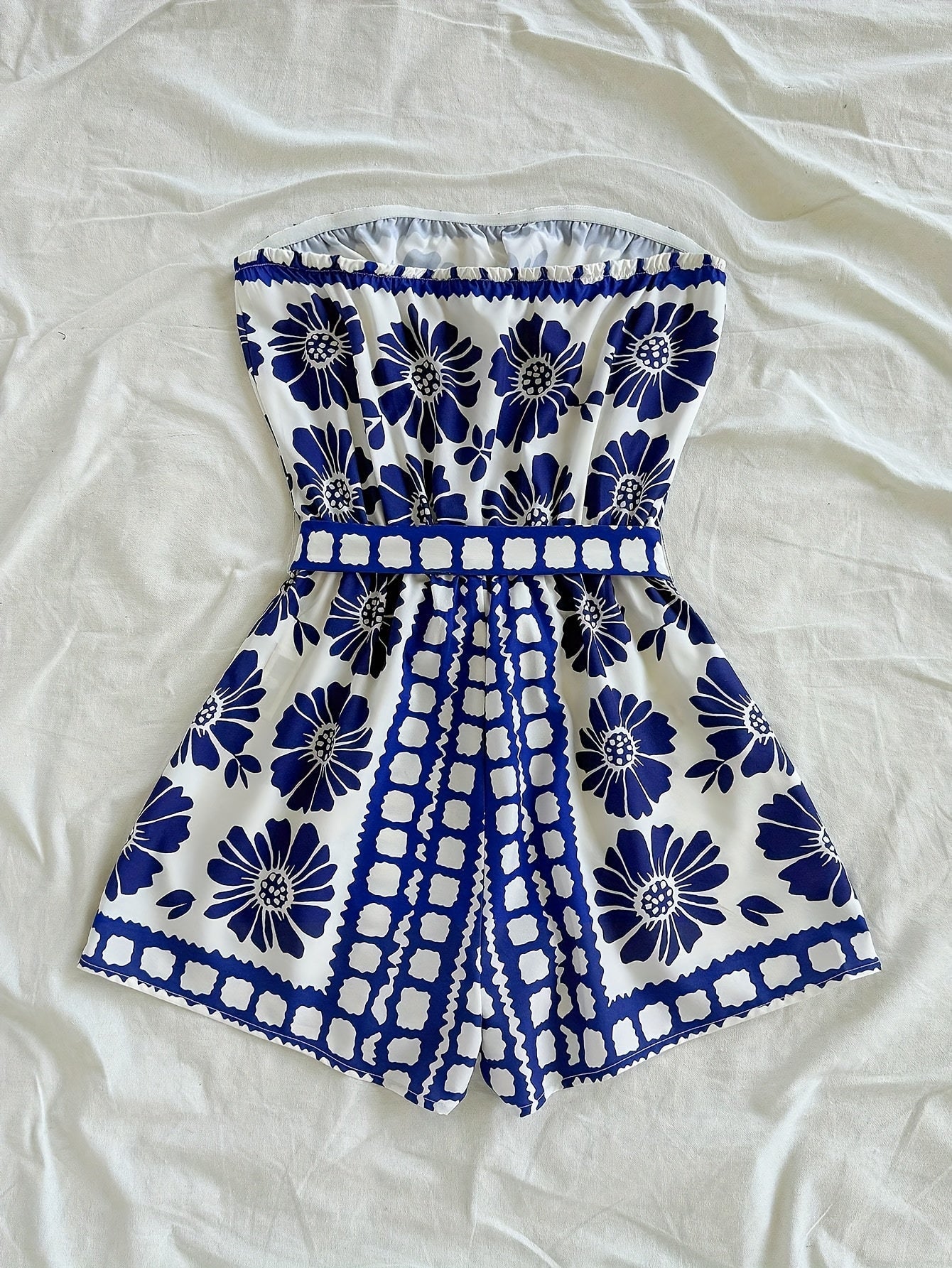 Women's Bandeau Jumpsuit with Floral Pattern and Waist Belt – Summer One-Piece for Vacation and Leisure