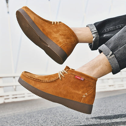 Men’s moccasin ankle boots with laces and a treaded sole in a suede look