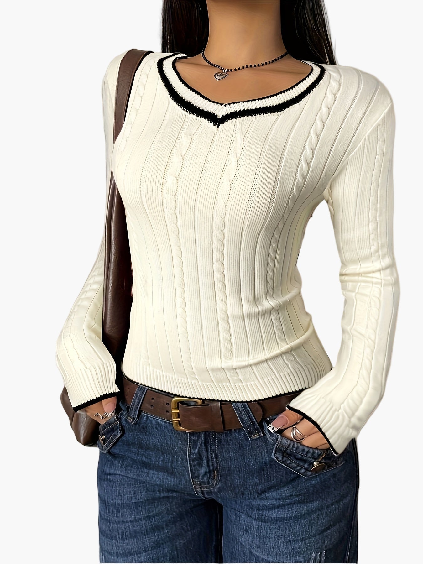 Women's knitted sweater in vintage style with V-neck – figure-hugging, everyday & leisure