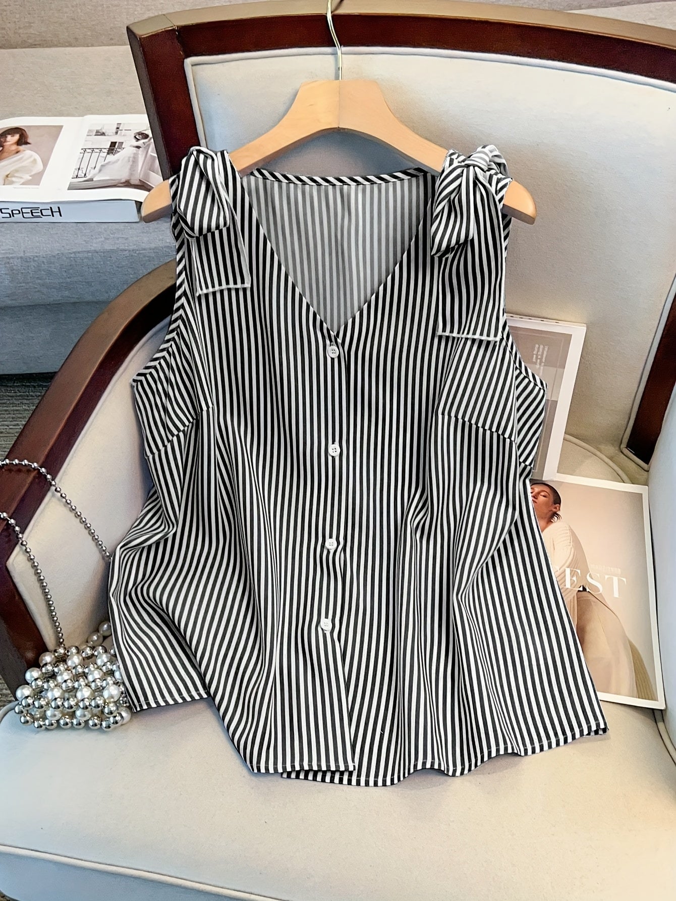 Women's blouse top with stripe pattern and button placket – Elegant V-neck, ideal for office and everyday wear