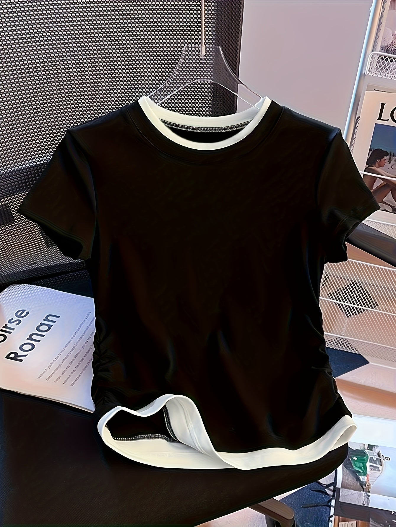 Damen Modernes Kurzarm Shirt mit Layer-Look und Minimalistischem Stil – Perfekt für Freizeit & Alltag