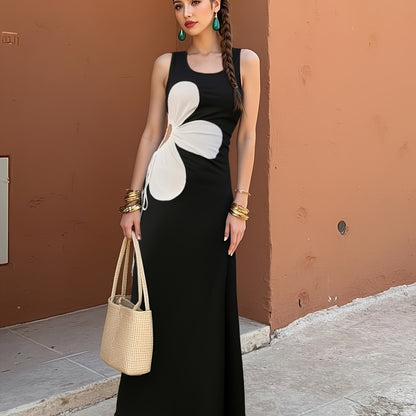 Women's Bodycon Dress with Cut-Out and Floral Design – Summer Party & Casual Style