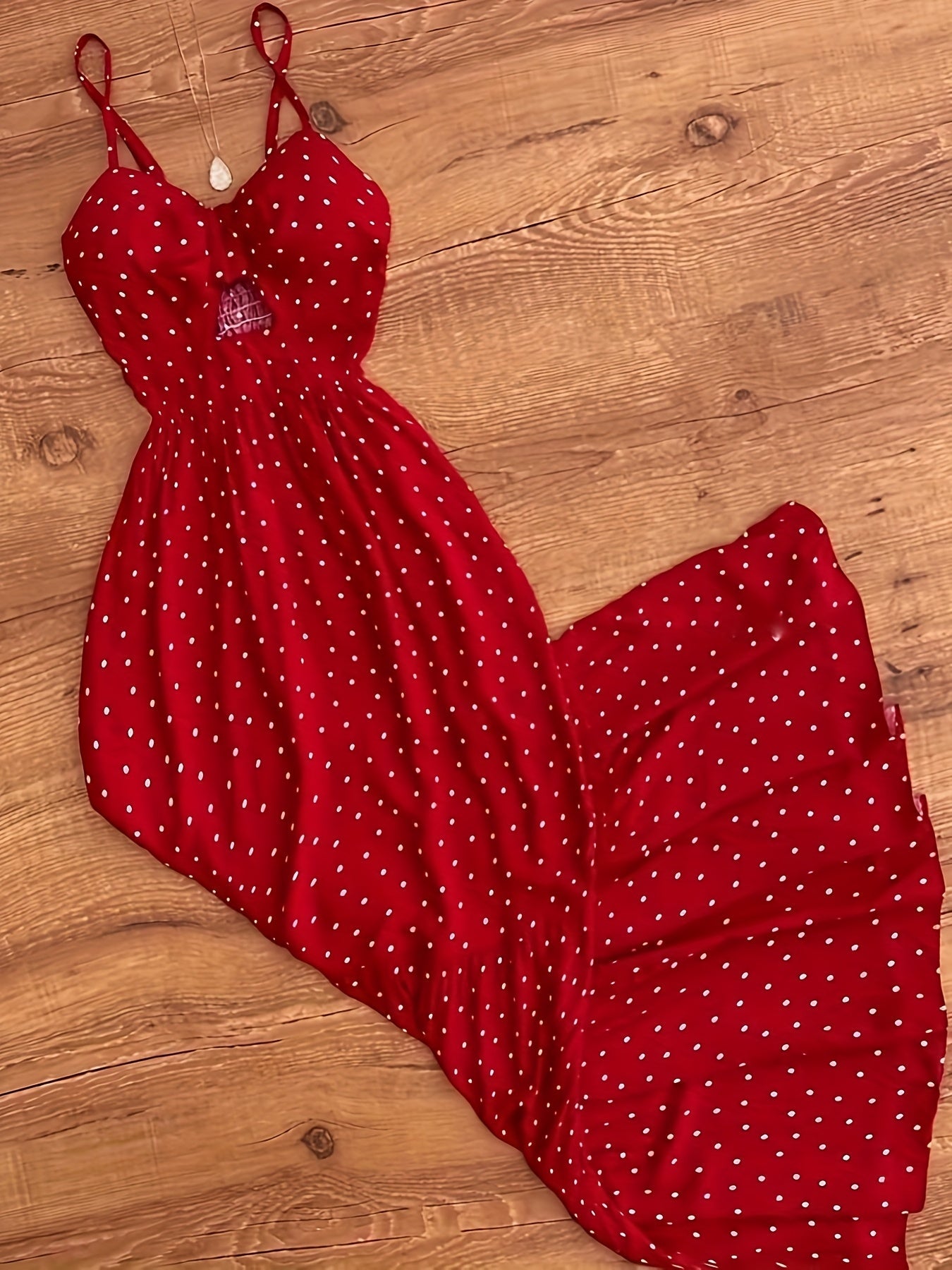 Damen Maxikleid mit Polka Dots und Rüschen – Elegantes Sommerkleid im Vintage-Stil für besondere Anlässe