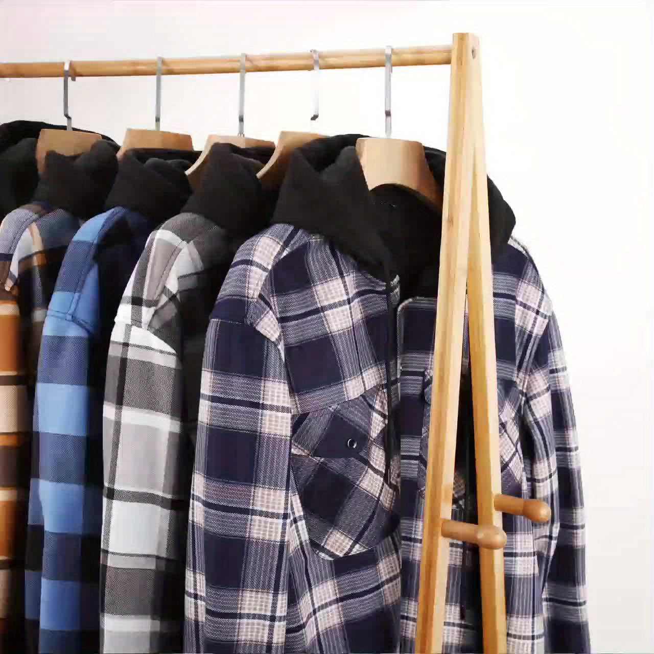Men's checked flannel shirt with hood, lined, warm casual jacket, long sleeve