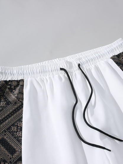 Men's streetwear shorts with graphic pattern and modern design – perfect for casual wear and urban style