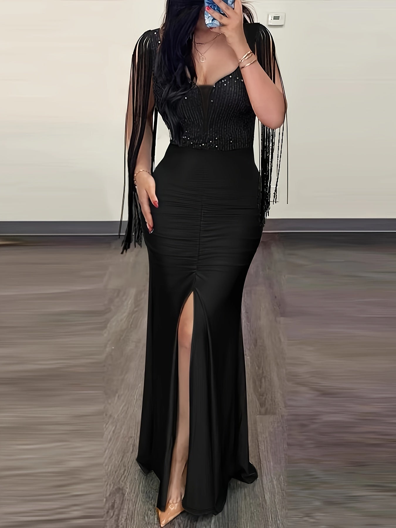 Women's Elegant Evening Dress with Fringe and Slit – Bodycon Maxi Dress for Formal Occasions