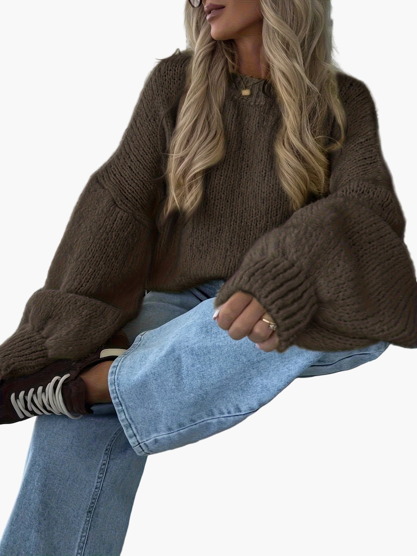 Women's knitted sweater with balloon sleeves and loose fit – fashionable casual look for autumn & winter
