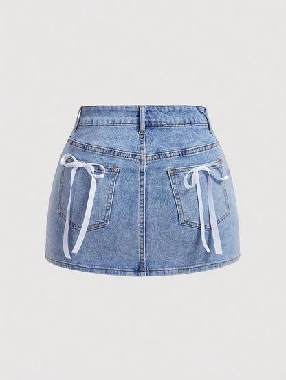 Women's denim mini skirt with pockets and bow detail – Elegant casual look
